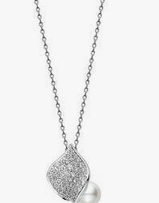 从普通女孩到娱乐圈“吃瓜系统”女主：小晴的时间线揭秘