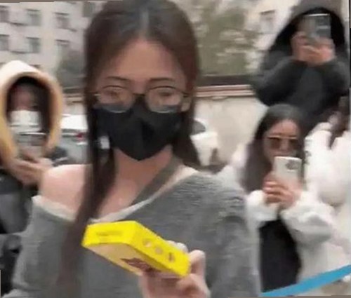 娱乐圈那些年：范冰冰、赵丽颖与成长的“吃瓜”弟弟