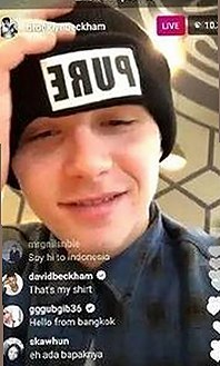 揭秘娱乐圈“吃瓜酱”风潮背后的故事与影响