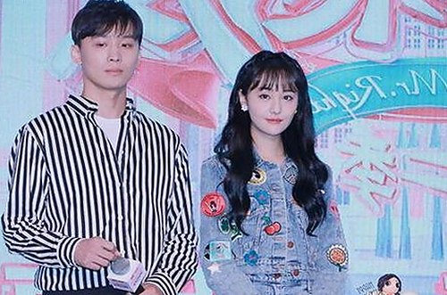 娱乐圈幕后揭秘：吃瓜在线黑料带你看不一样的明星世界