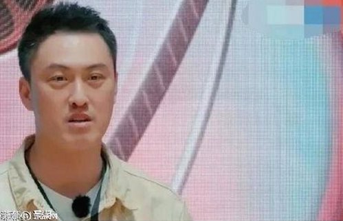 黄晓明最新动态引发热议，揭秘娱乐圈那些年吃瓜的背后故事